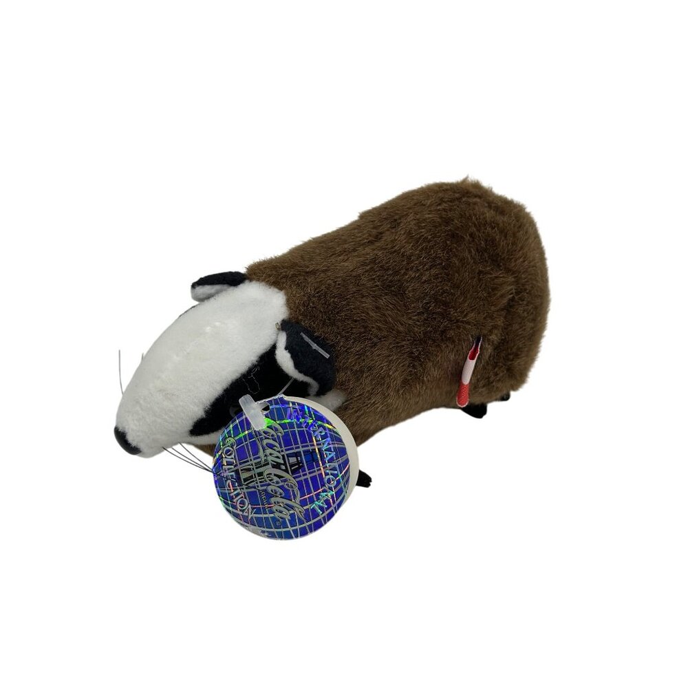 VTG 1999 Coca-Cola Intl Collection Badgey Badger Plush International #0240 Tags